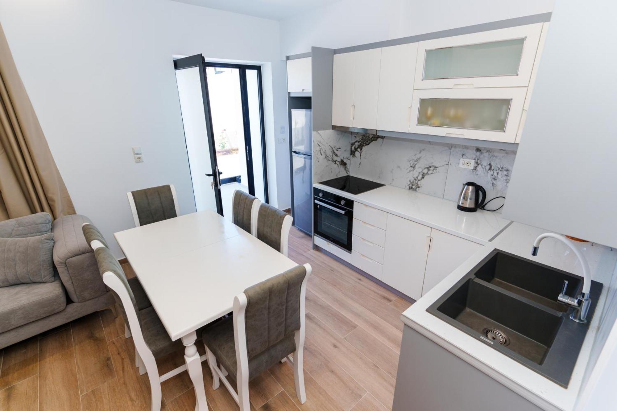 Belmond Apartman Ksamil